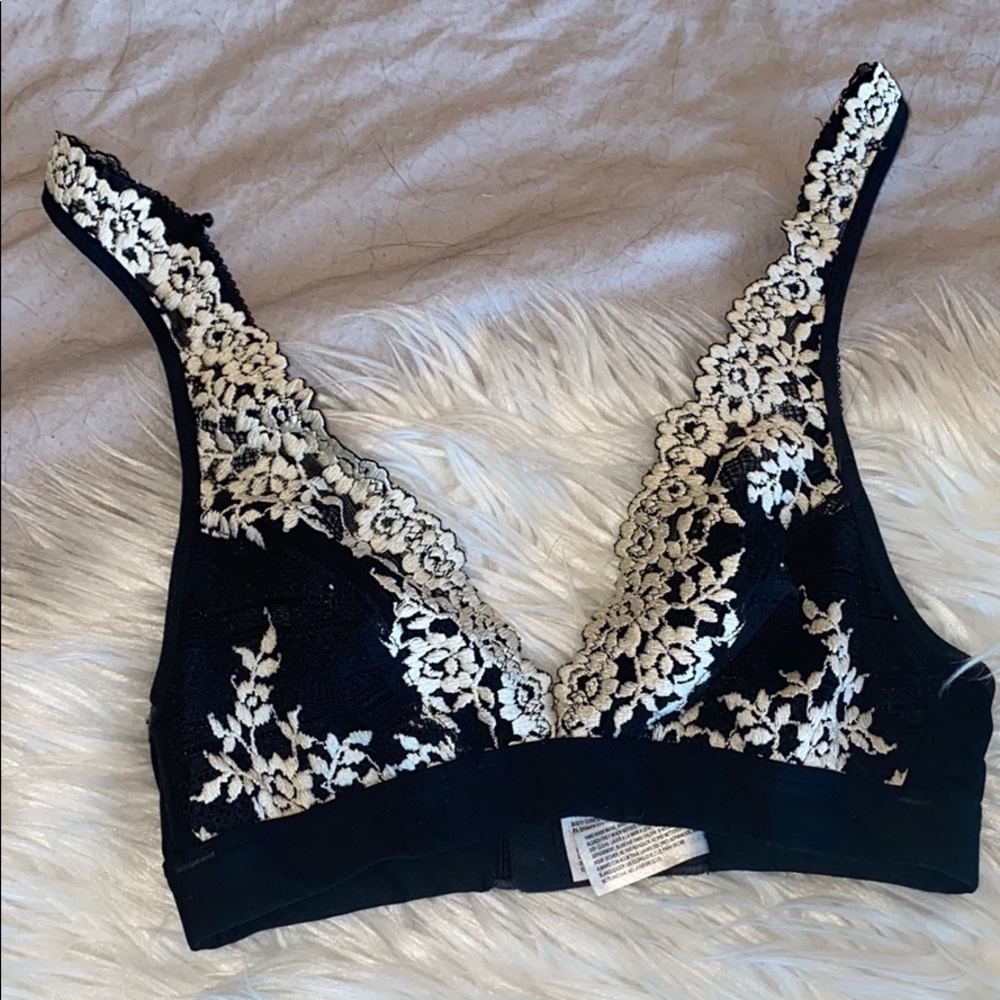 Wacoal Floral Bralette - size 30A
